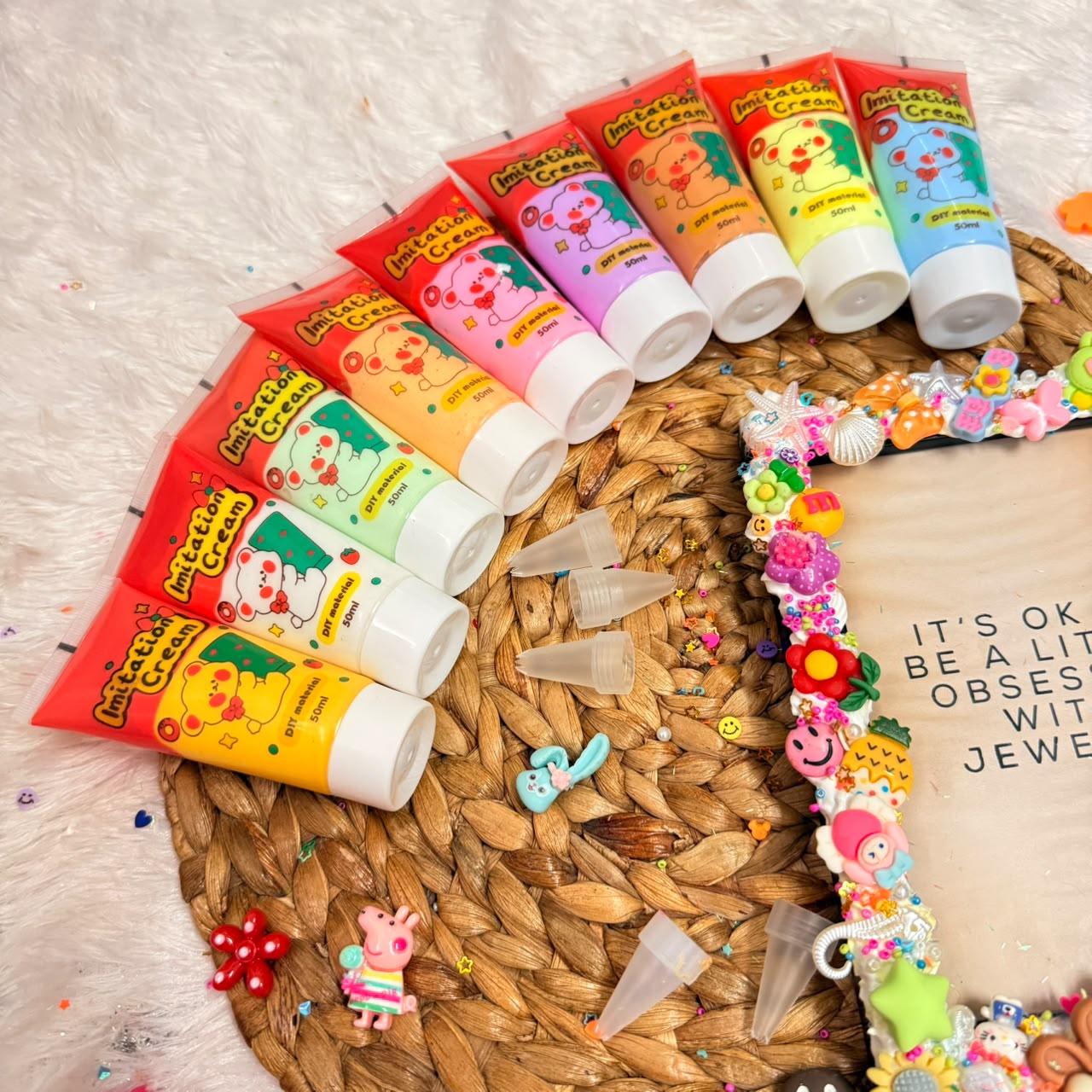 Decoden Cream glue