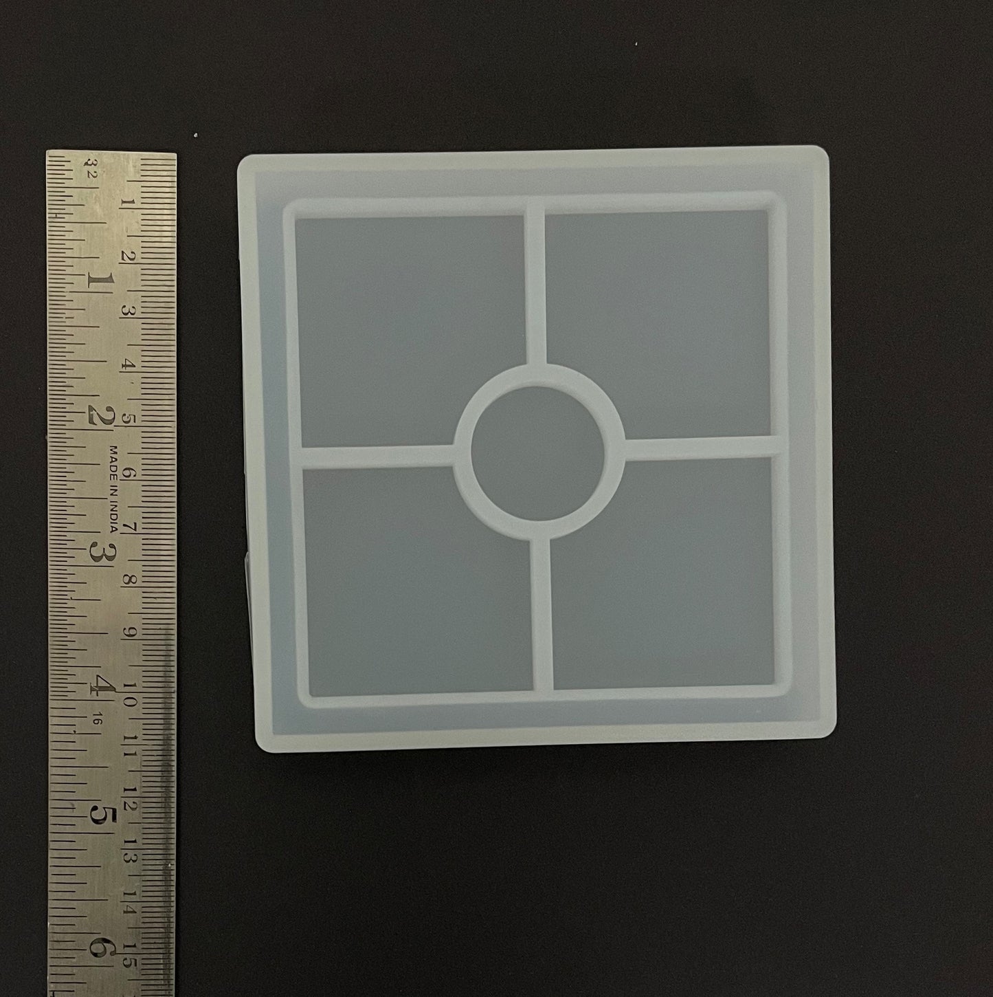 Square Coaster With Border Mould