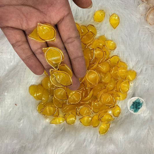 Acrylic Flower Petals - Yellow