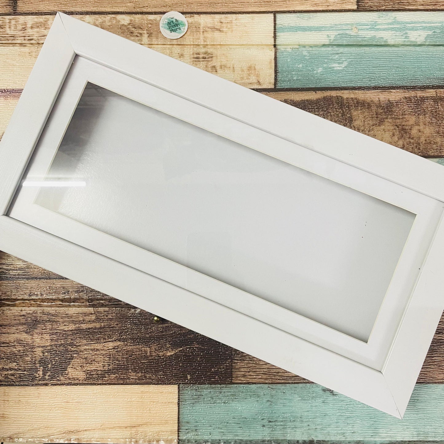 White Shadow Frame Box